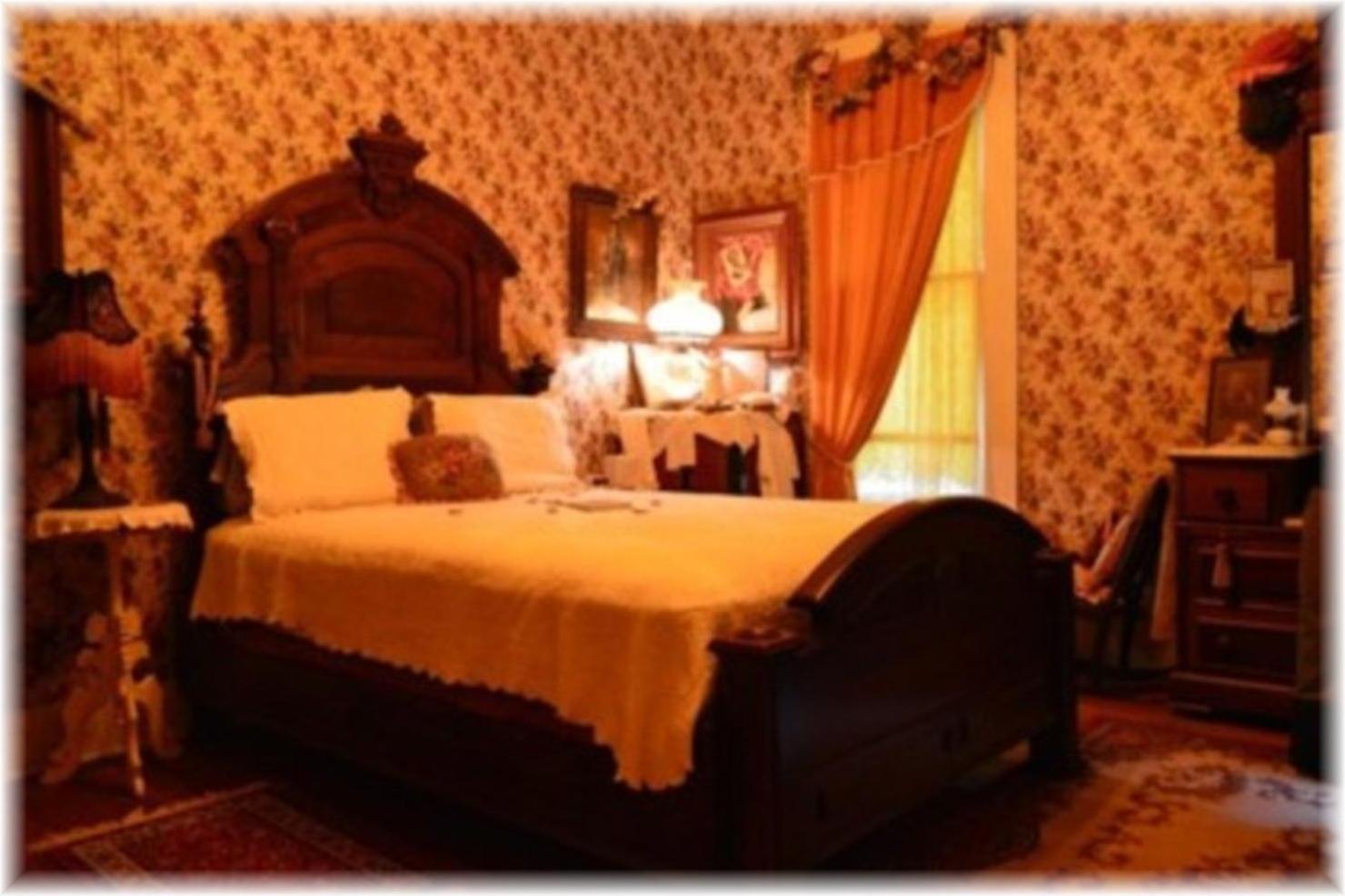 Carleton House Bed And Breakfast Bonham Exteriér fotografie