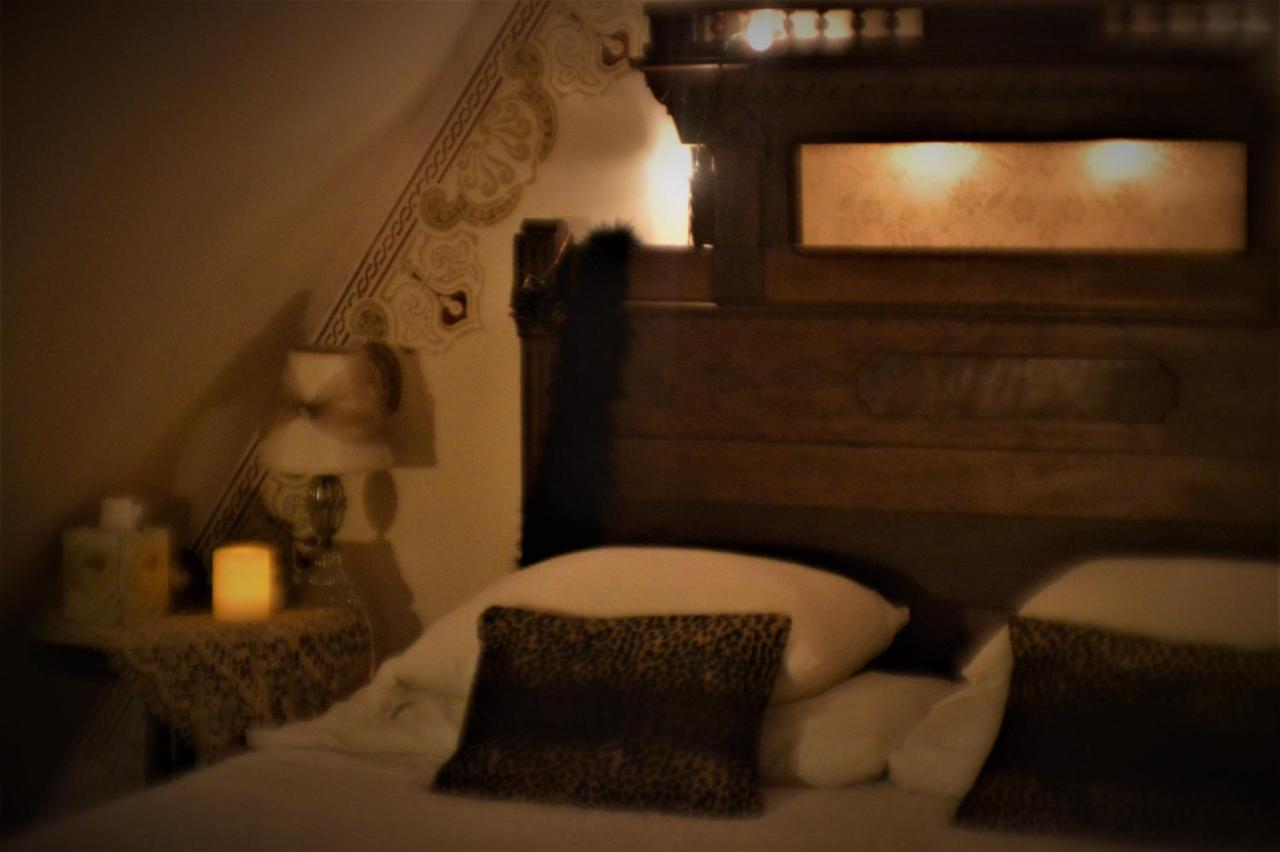 Carleton House Bed And Breakfast Bonham Exteriér fotografie